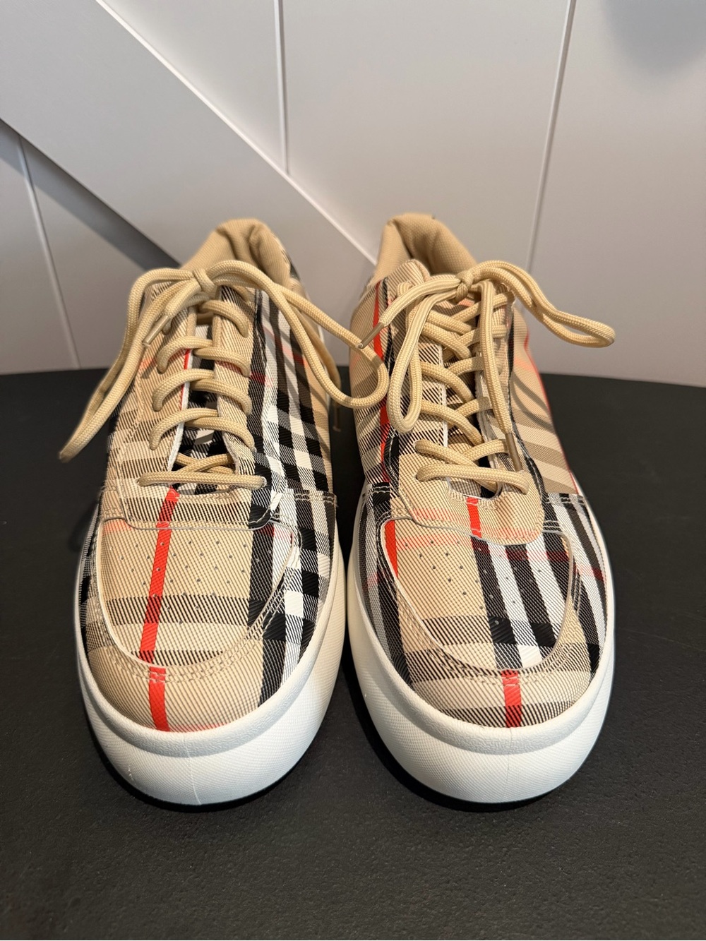 Casual Plaid Lace-Up Sneakers - Beige - Picture 3 of 8